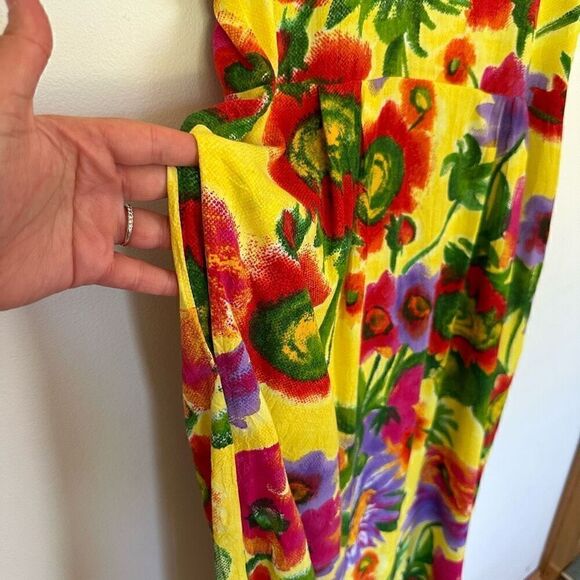 Jams World Vintage Women’s Yellow Red Purple Large All-Over Floral Print Sleevel - Picture 6 of 9